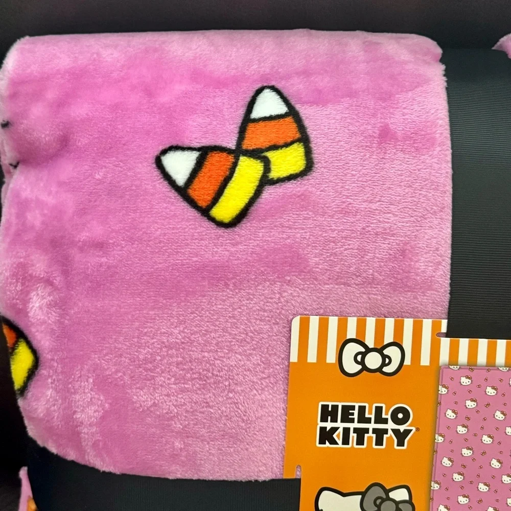 Hello Kitty with Candy Corn Twin Sized Plush Halloween Blanket